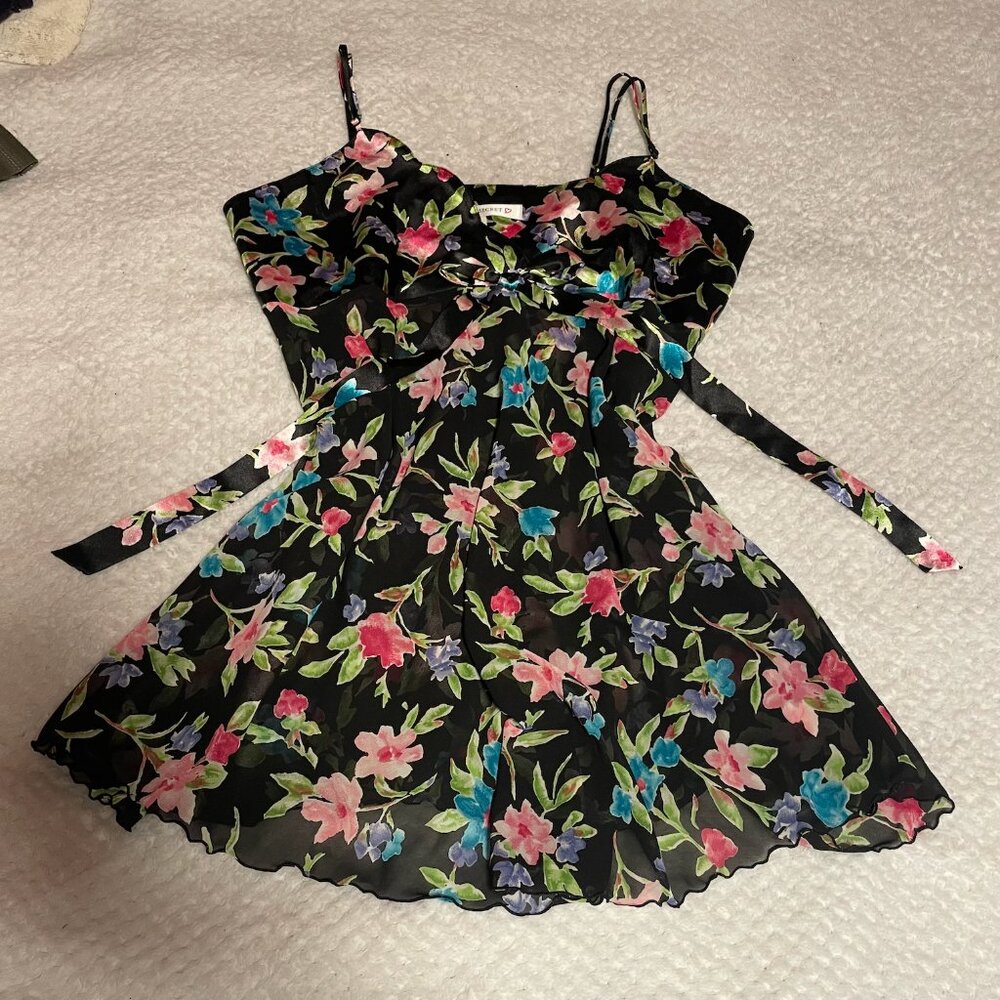 Victoria Secret Sheer Floral Pink & Black Lace Babydoll Chemise Sz M